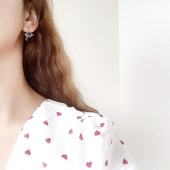 Gold plated Pearl Spaceman planet star earrings w/ silver post choose your style - Picture 8 of 16